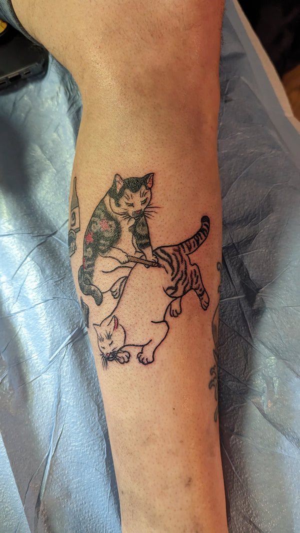 Tebori Neko/Hand-Carved Cat